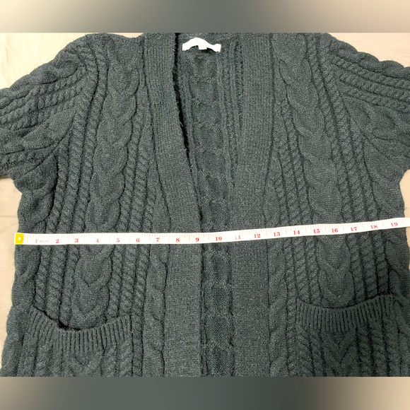 Knitted Mid-length Cardigan - Picture 6 of 6